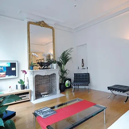 Bed & Breakfast Champs Elysees - Air Conditioning 3*